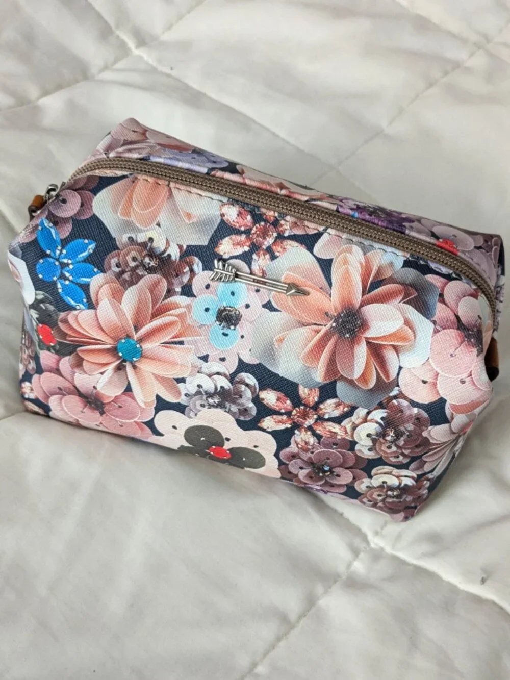 Stella & Dot Cosmetic Travel Pouf Pouch Floral Coquette Print Vegan Leather